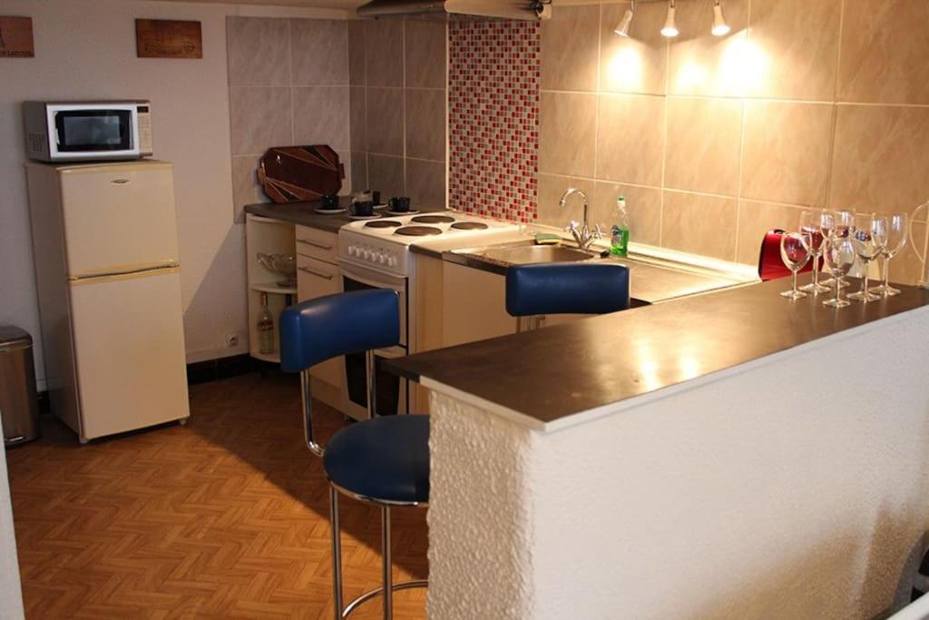 Appartamento Petit Loft Cosy Carcassonne Esterno foto